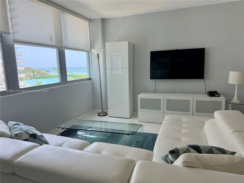 apt-4a-5055 Collins Ave, Miami Beach, FL, 33140-2772 | Card Image