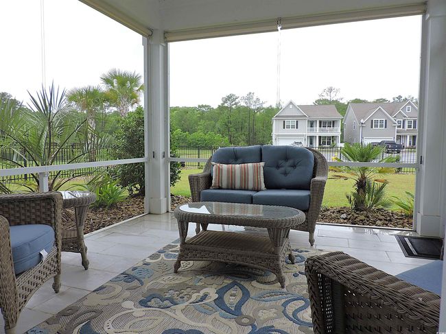 View of sunroom / solarium | Image 15