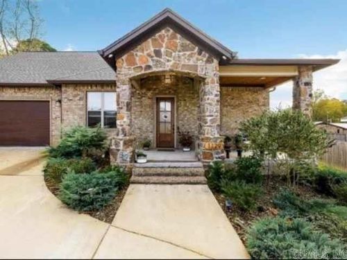 1129 Essex Dr, Benton, AR, 72019-2135 | Card Image