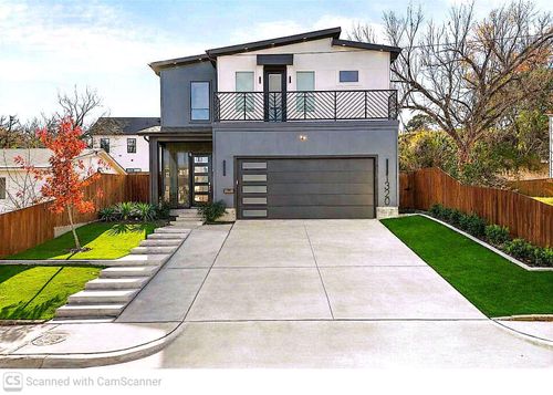 1320 Compton St, Dallas, TX, 75203-3309 | Card Image