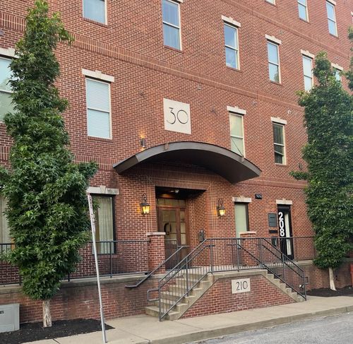 201-210 30th Ave N, Nashville, TN, 37203-1547 | Card Image