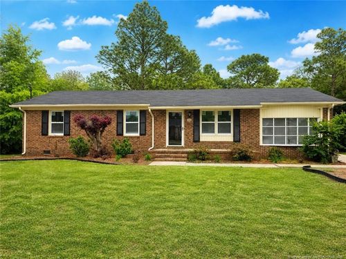 3235 Glenmore Dr, Hope Mills, NC, 28348-1718 | Card Image