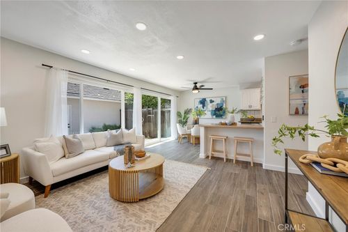 2302 Cayuga Ave, Placentia, CA, 92870-1619 | Card Image
