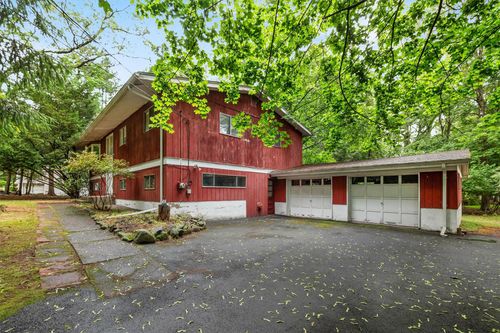 12 Dale Rd, Airmont, NY, 10952-4109 | Card Image