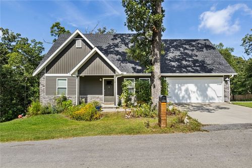2 S Moors Ln, Bella Vista, AR, 72714-2811 | Card Image