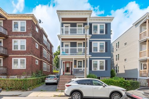 67 Whitten St, Boston, MA, 02122-2262 | Card Image