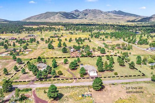12194 Daniel Way, Flagstaff, AZ, 86004-5324 | Card Image