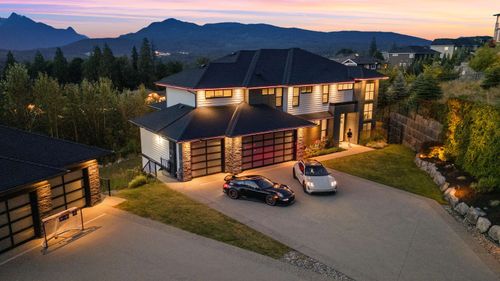 11115 Carmichael St, Maple Ridge, BC, V2W1G9 | Card Image
