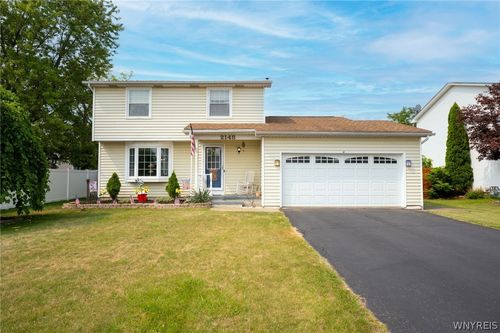 2148 Hobblebush Lane, Hamburg, NY, 14085 | Card Image