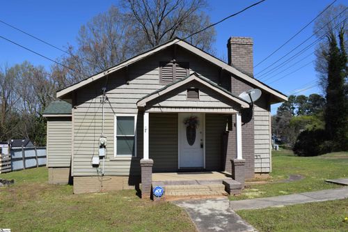 221 Hill St, Gaffney, SC, 29340-3913 | Card Image