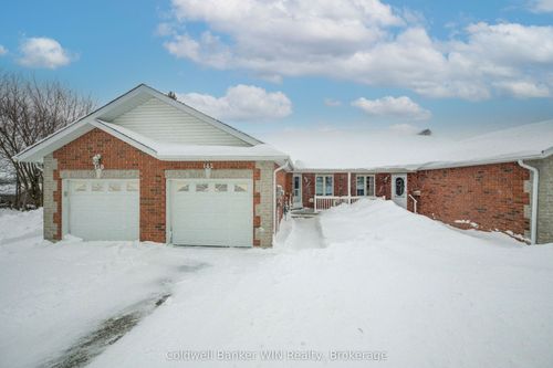142 Miller St, Mount Forest, ON, N0G2L3 | Card Image