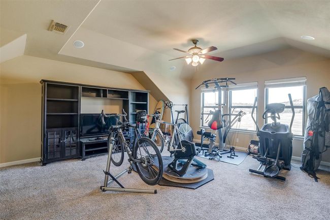 1204 E Scandinavian Ct, House other with 4 bedrooms, 4 bathrooms and null parking in Granbury TX | Image 35