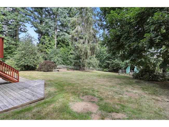 1425 Se 9 Th St, House other with 6 bedrooms, 3 bathrooms and null parking in Gresham OR | Image 36