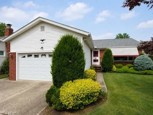 839 Deborah Dr, Willowick, OH, 44095-4319 | Card Image