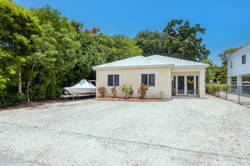 416 Collins St, Key Largo, FL, 33037-4602 | Card Image