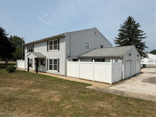 3090 Princeton St, Madison, OH, 44057-2822 | Card Image