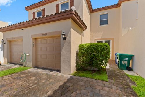 17094 Sw 95th Terrace, Miami, FL, 33196 | Card Image