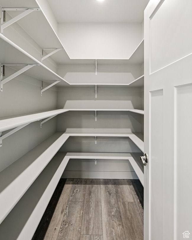 View of storage area | Image 21