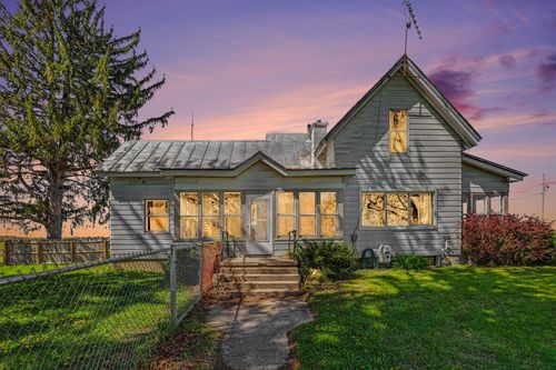 3304 Greenville Rd, Greenville, MI, 48838-9262 | Card Image