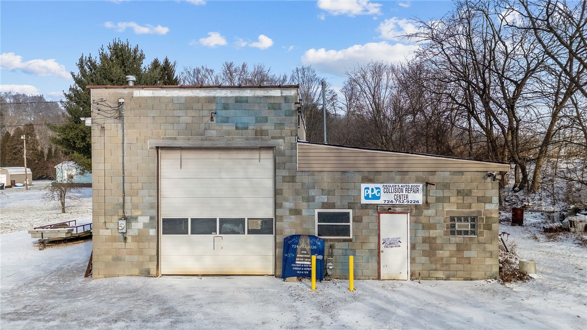 107 Frances St, Ellwood City, PA 16117