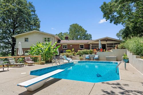4522 Cloverdale Loop, Hixson, TN, 37343-4413 | Card Image