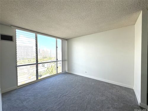 1407-1925 Kalakaua Ave, Honolulu, HI, 96815-1811 | Card Image