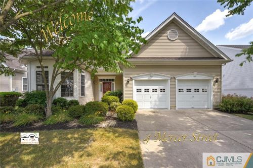 4 Mercer St, Plainsboro, NJ, 08536-3054 | Card Image