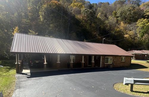11432 Slate Creek Rd, Grundy, VA, 24614-7319 | Card Image