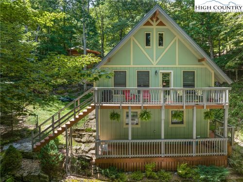 108 Foxgrape Hollow Road, Beech Mountain, NC, 28604 | Card Image