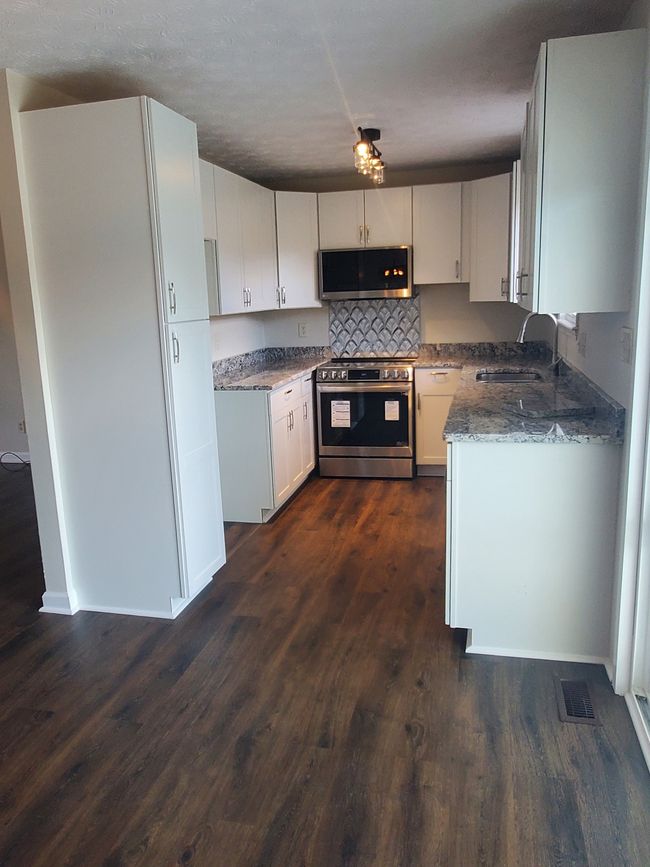70 Grove Creek Dr, House other with 3 bedrooms, 2 bathrooms and null parking in Locust Grove GA | Image 21