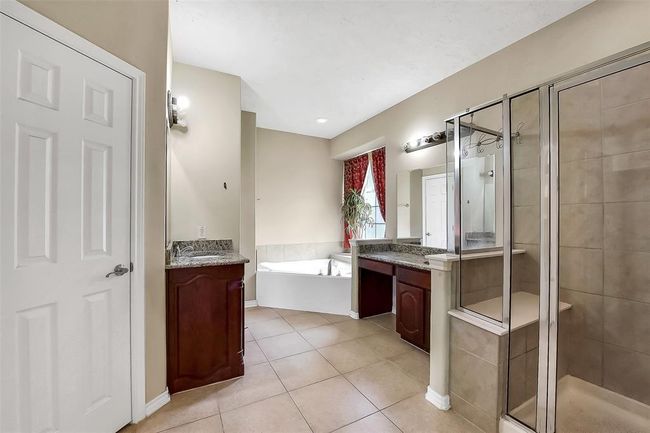 2102 Asbury Ct, House other with 5 bedrooms, 4 bathrooms and 3 parking in Pearland TX | Image 23