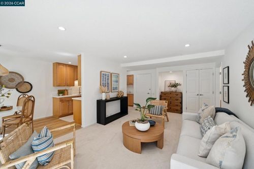 apt-207-150 Sharene Ln, Walnut Creek, CA, 94596-4750 | Card Image