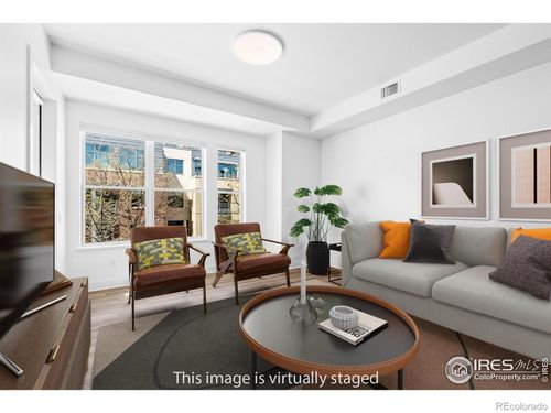203-1707 Walnut St, Boulder, CO, 80302-5595 | Card Image
