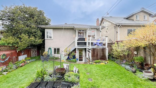 240 E 37 Th Avenue, House other with 4 bedrooms, 2 bathrooms and 1 parking in Vancouver BC | Image 15