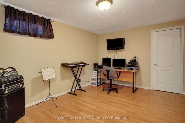 8 Haskell Rd, House other with 4 bedrooms, 2 bathrooms and 2 parking in Cambridge ON | Image 26