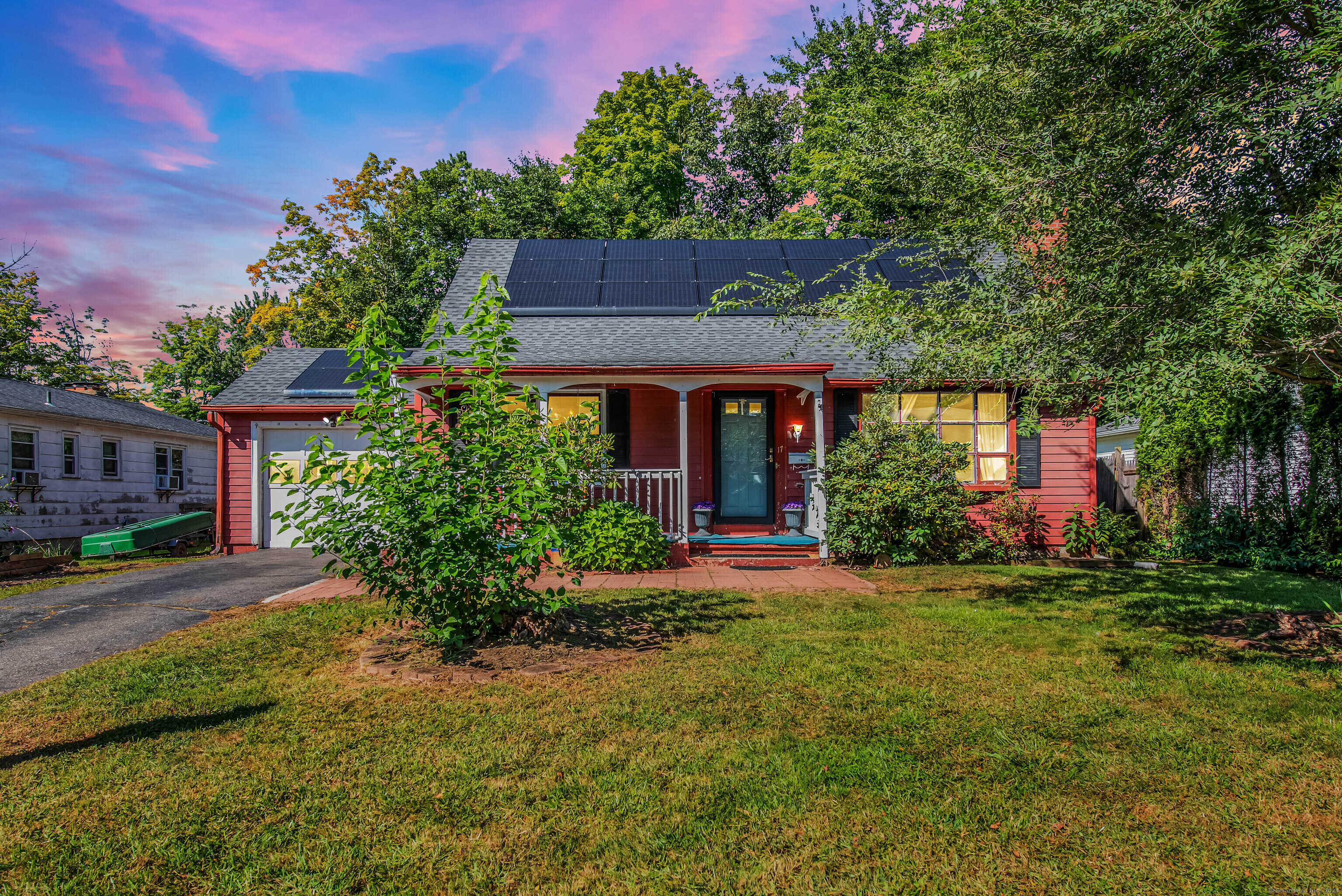 Tarlton St, Torrington, CT 06790