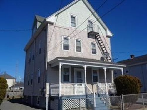 205 Franklin St, Bristol, RI, 02809-3376 | Card Image