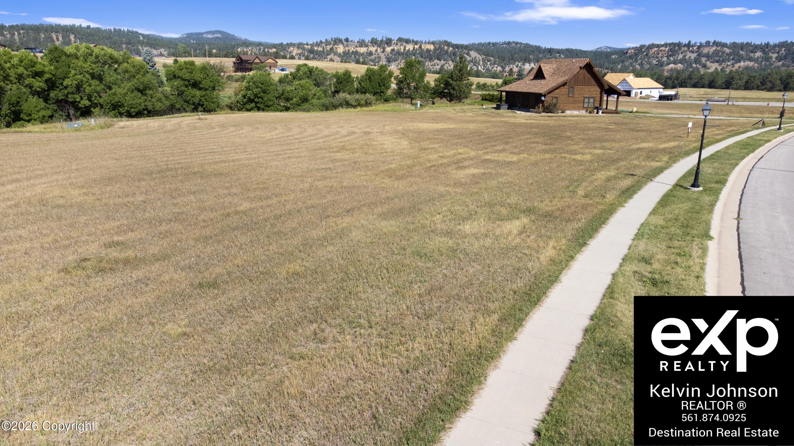 Land in Hulett 3