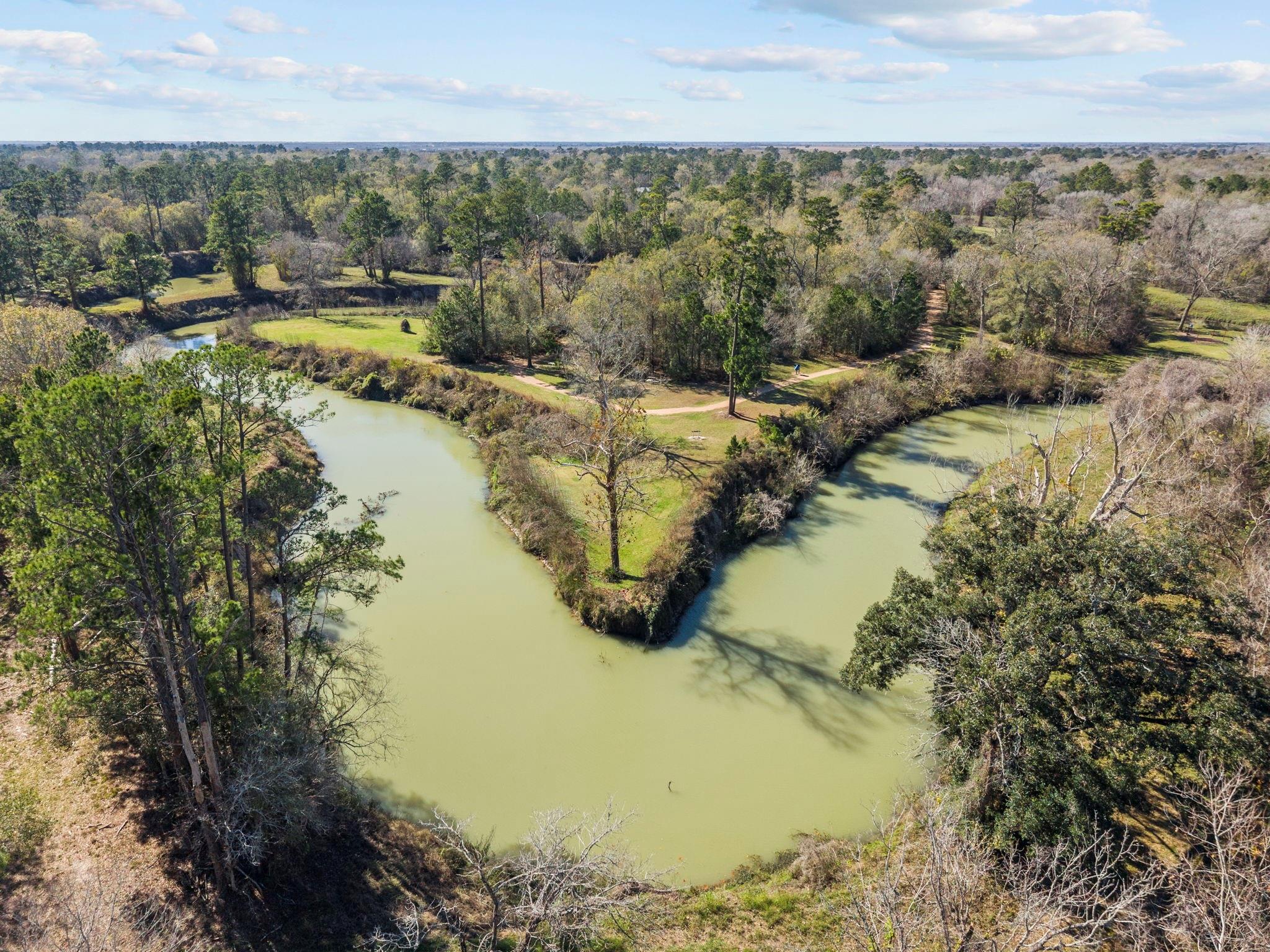 Land in Alvin 3