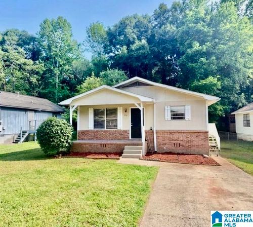 63 Bluebell St, Bessemer, AL, 35020-7855 | Card Image