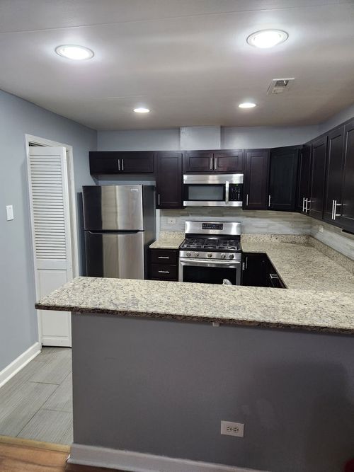 4453 Provincetown Dr, Country Club Hills, IL, 60478-5539 | Card Image