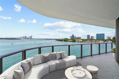 601 - 1135 103rd St, Condo with 4 bedrooms, 4 bathrooms and null parking in Bay Harbor Islands FL | Image 2