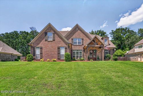 4464 Bakersfield Dr, Nesbit, MS, 38651-6039 | Card Image