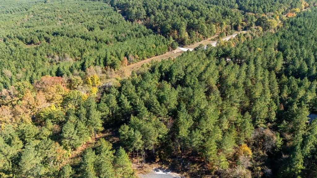 Land in Broken Bow