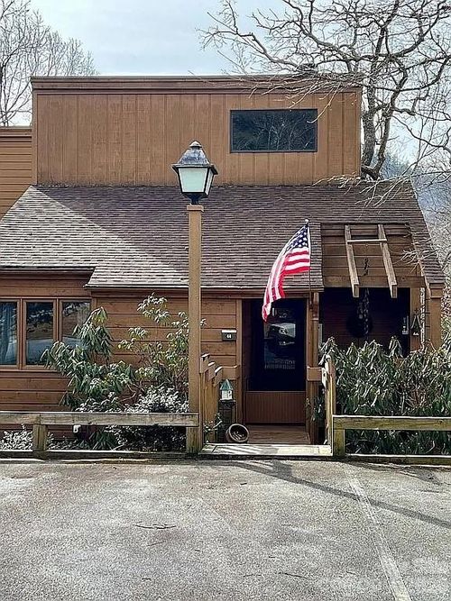 109 Emerald Ridge Road, Sapphire, NC, 28774 | Card Image