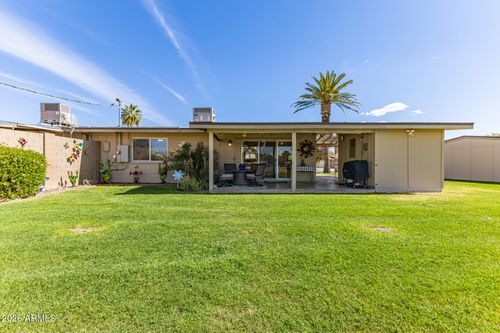 11038 N Coggins Dr, Sun City, AZ, 85351-4211 | Card Image