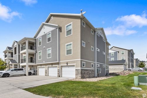 unit-201-1834 W Newcastle Ln, Saratoga Springs, UT, 84045-5234 | Card Image