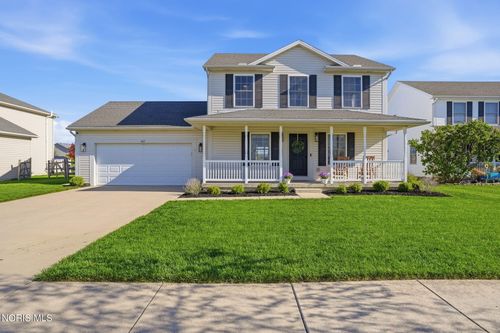 802 Kildare Ln, Bowling Green, OH, 43402-1498 | Card Image