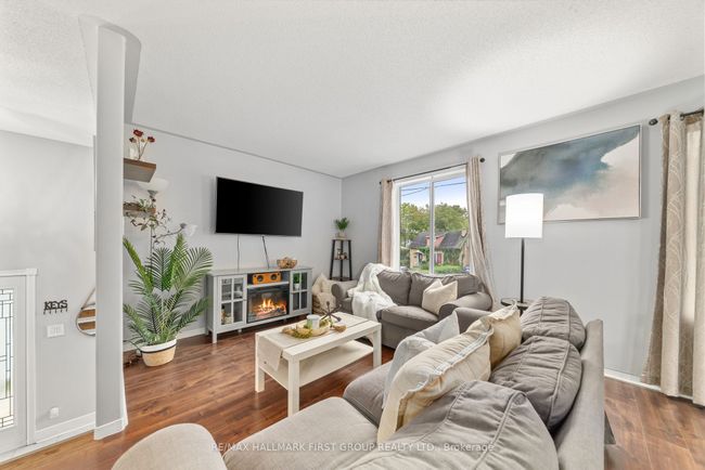 9 Whitley Lane, House other with 5 bedrooms, 1 bathrooms and 5 parking in Trenton ON | Image 6