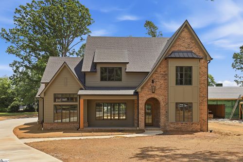 53 Bell Rd, Greenville, SC, 29607-5901 | Card Image